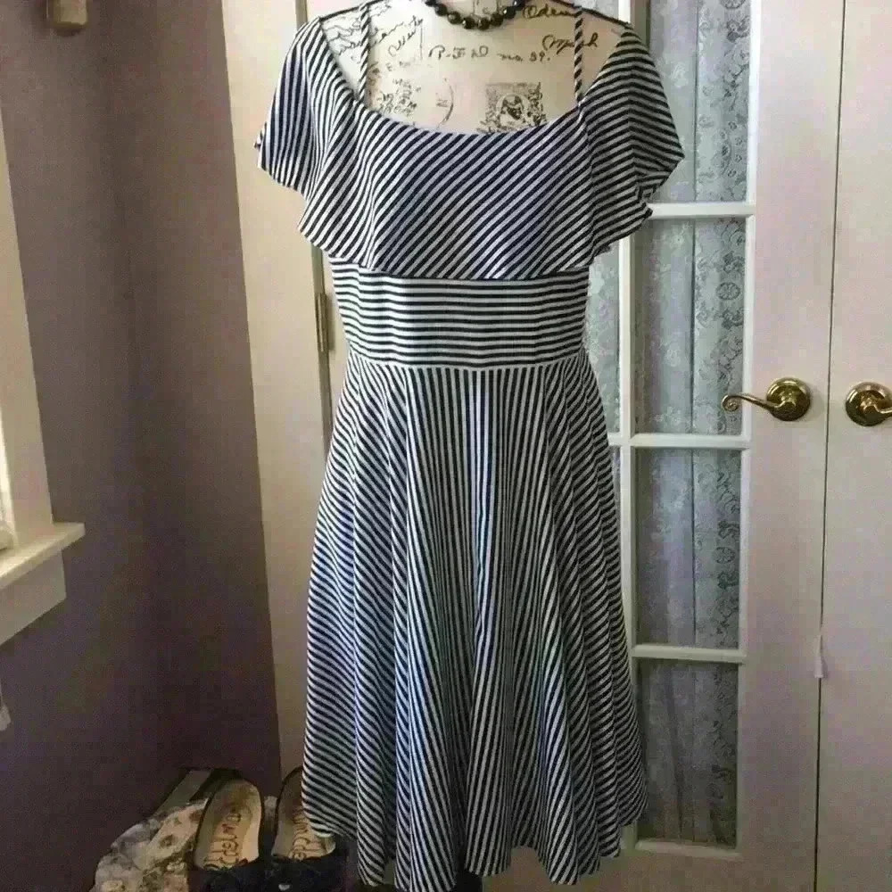 Neiman Marcus striped ruffle top dress